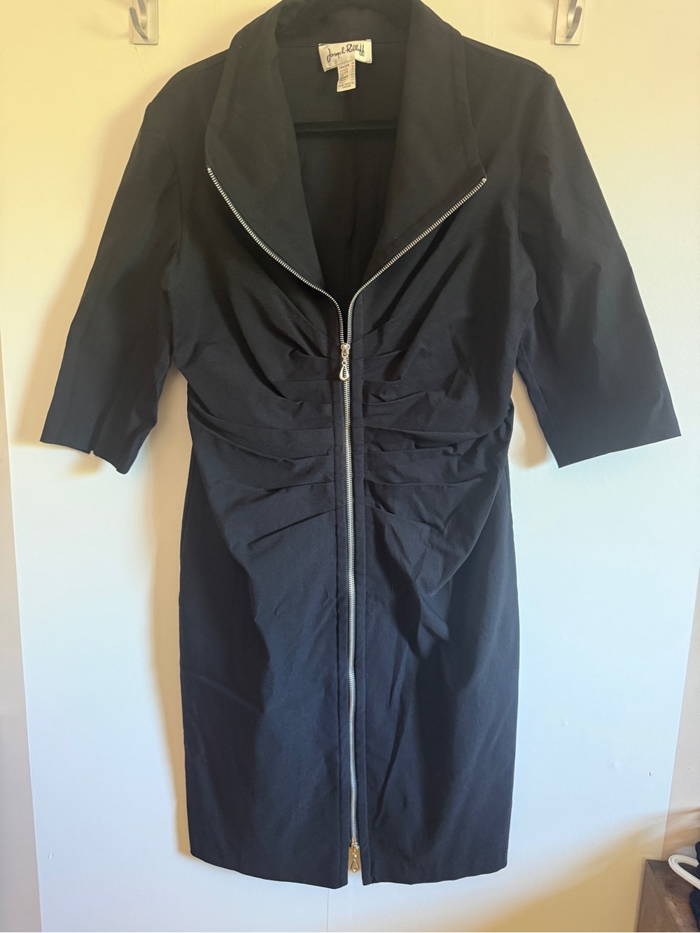 Joseph Ribkoff Black Zip Front Ruched Sheath Dress 3/4 Sleeve Size 14